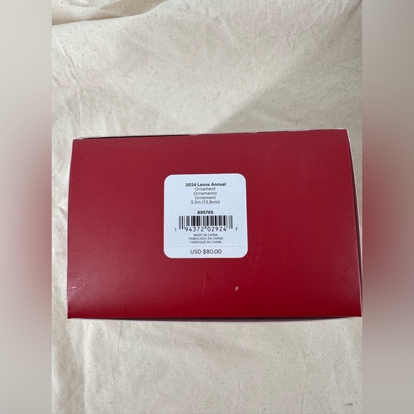 2024 Lenox Annual Ornament - Picture 4 of 7